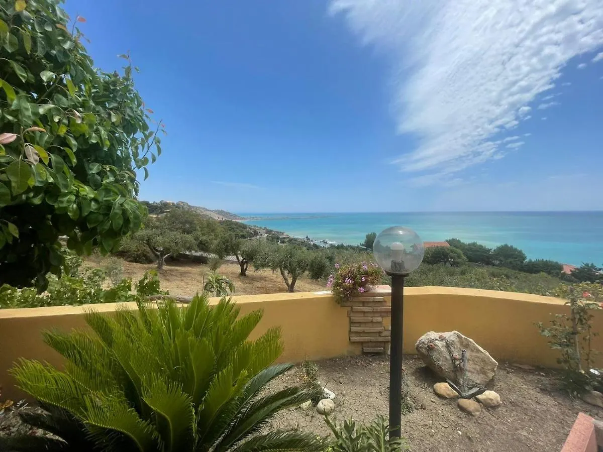 Villa Yellow House Licata